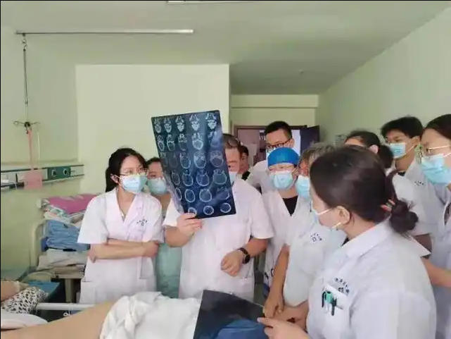 公立医院改革与高质量发展｜打造全市褥疮中医诊疗高地，破解失能老人照护难题